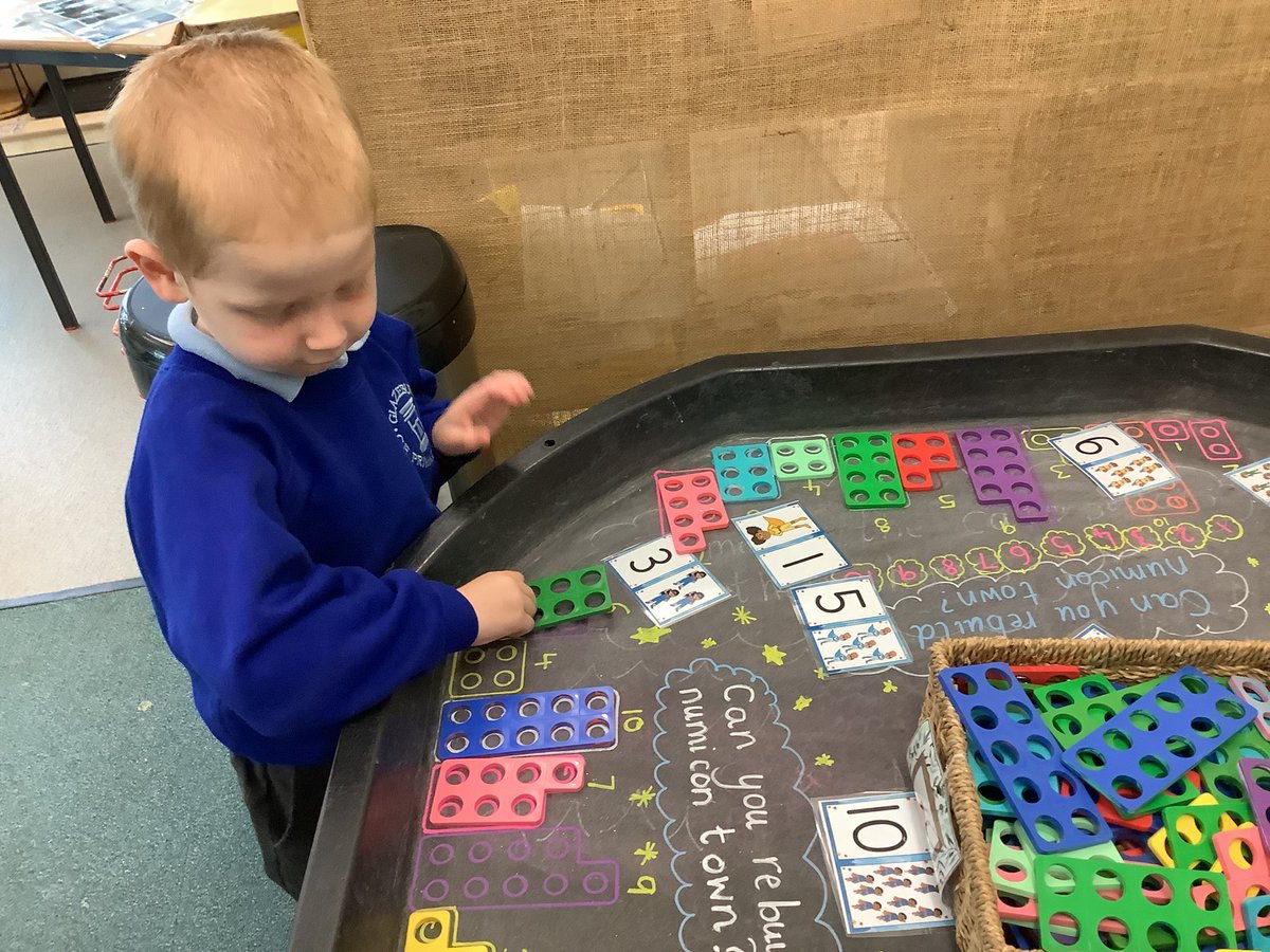 A lovely start this morning in reception. As you can see we’re busy reading, working on our fine motor skills, drawing with pastels, writing, counting and matching numicon. #Heart