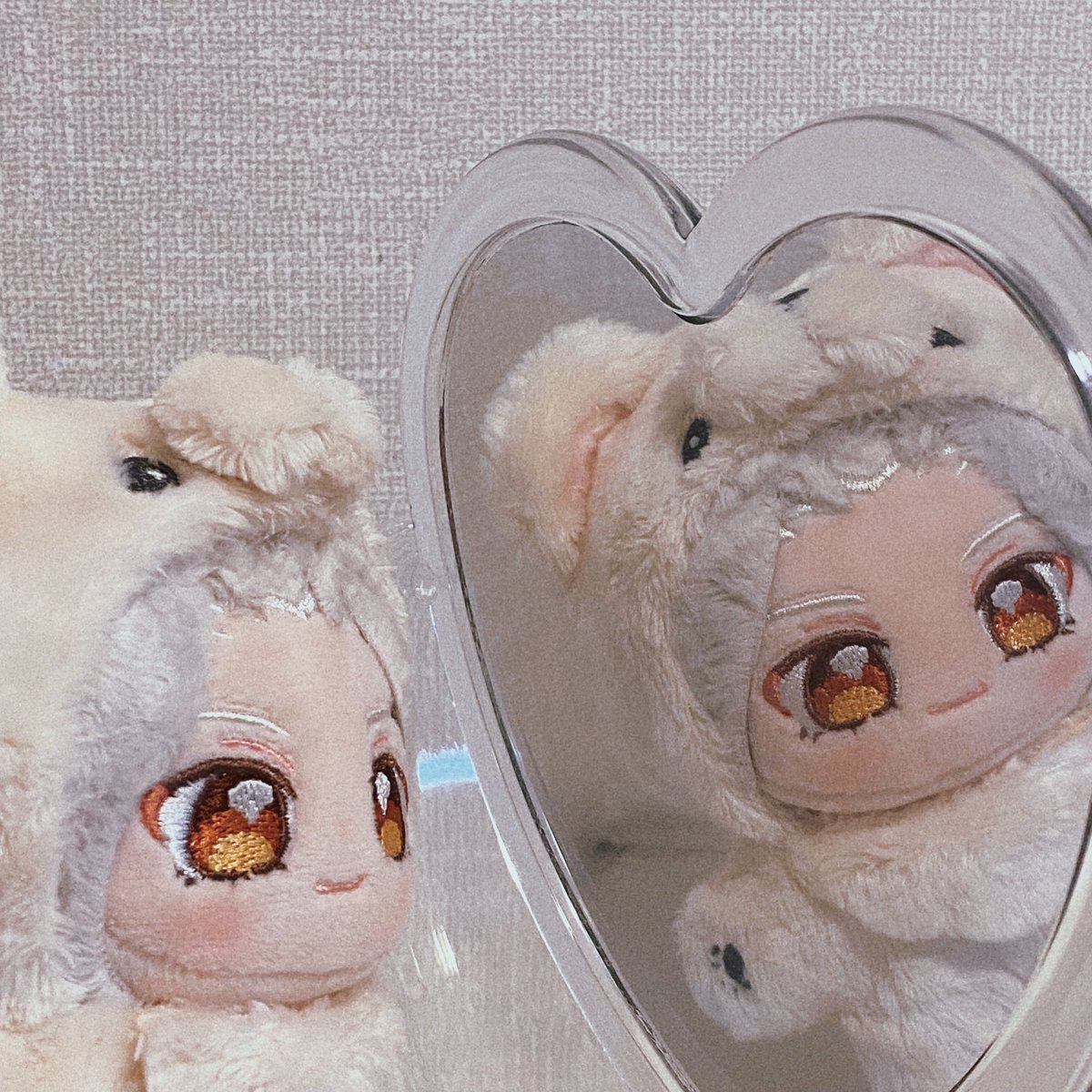 CryMyCrystal's tweet photo. 🧸 https://t.co/VHGtBR8f5D