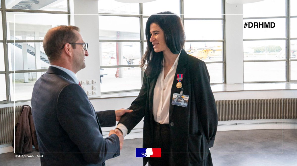 ThibautVanssay's tweet image. #AmbassadeursCivils2024 
🌟 Heureux de participer au séminaire des ambassadeurs #Civils #Défense au @MuseeAirEspace
Devenir Civils de la Défense, c&apos;est rejoindre une communauté humaine et engagée de 65 000 civils où chacun est essentiel pour protéger et servir.