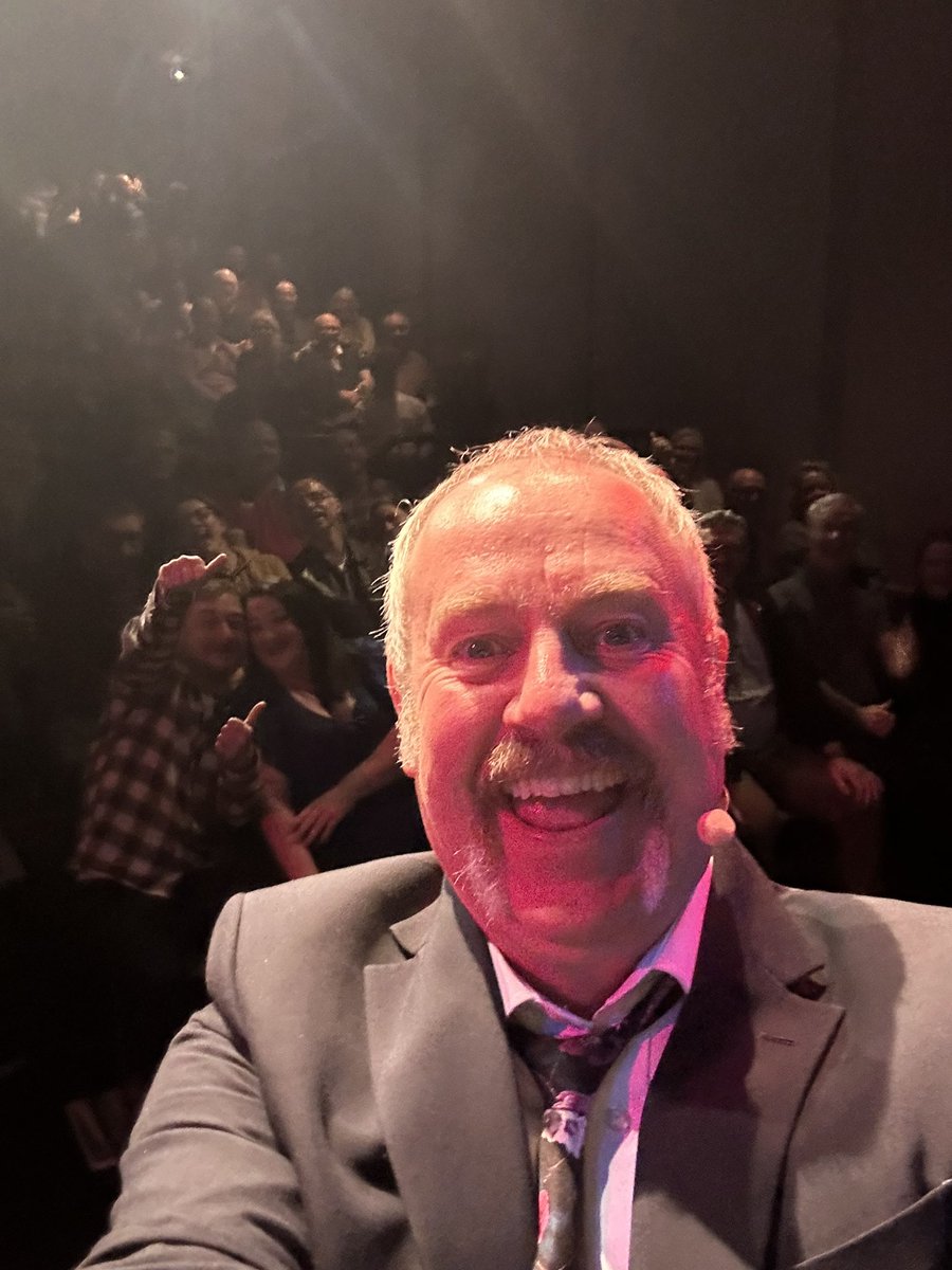 Ian Fiveankles tweet media