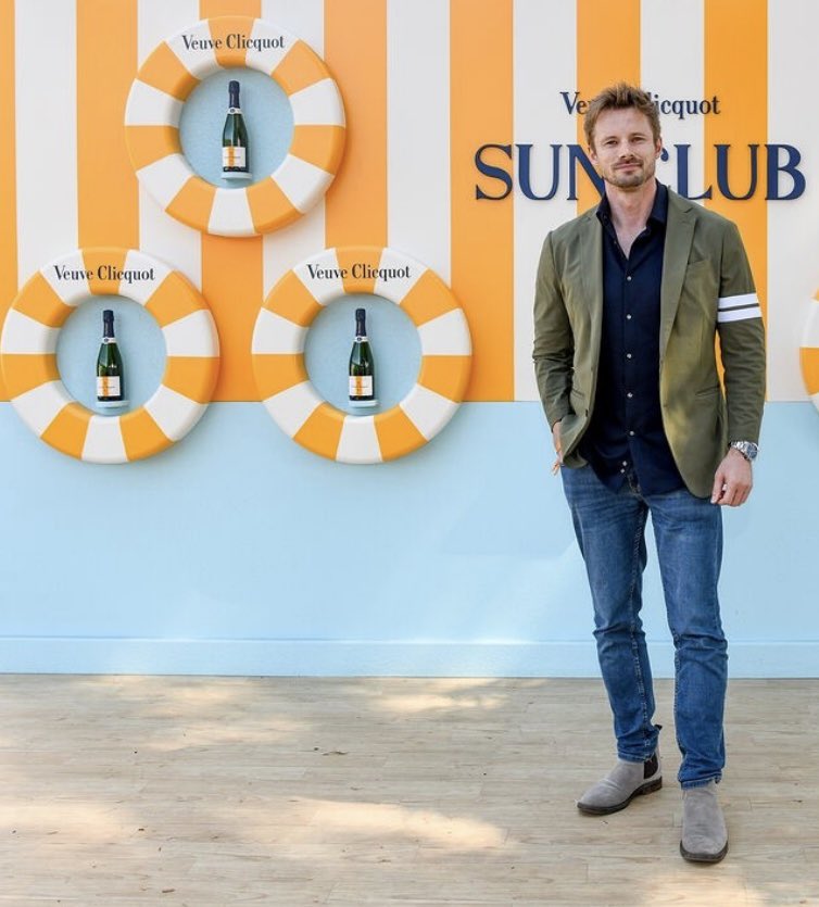 Bradley_JamesX's tweet photo. Another pic from the event 🧡 https://t.co/aeOIV06YeK