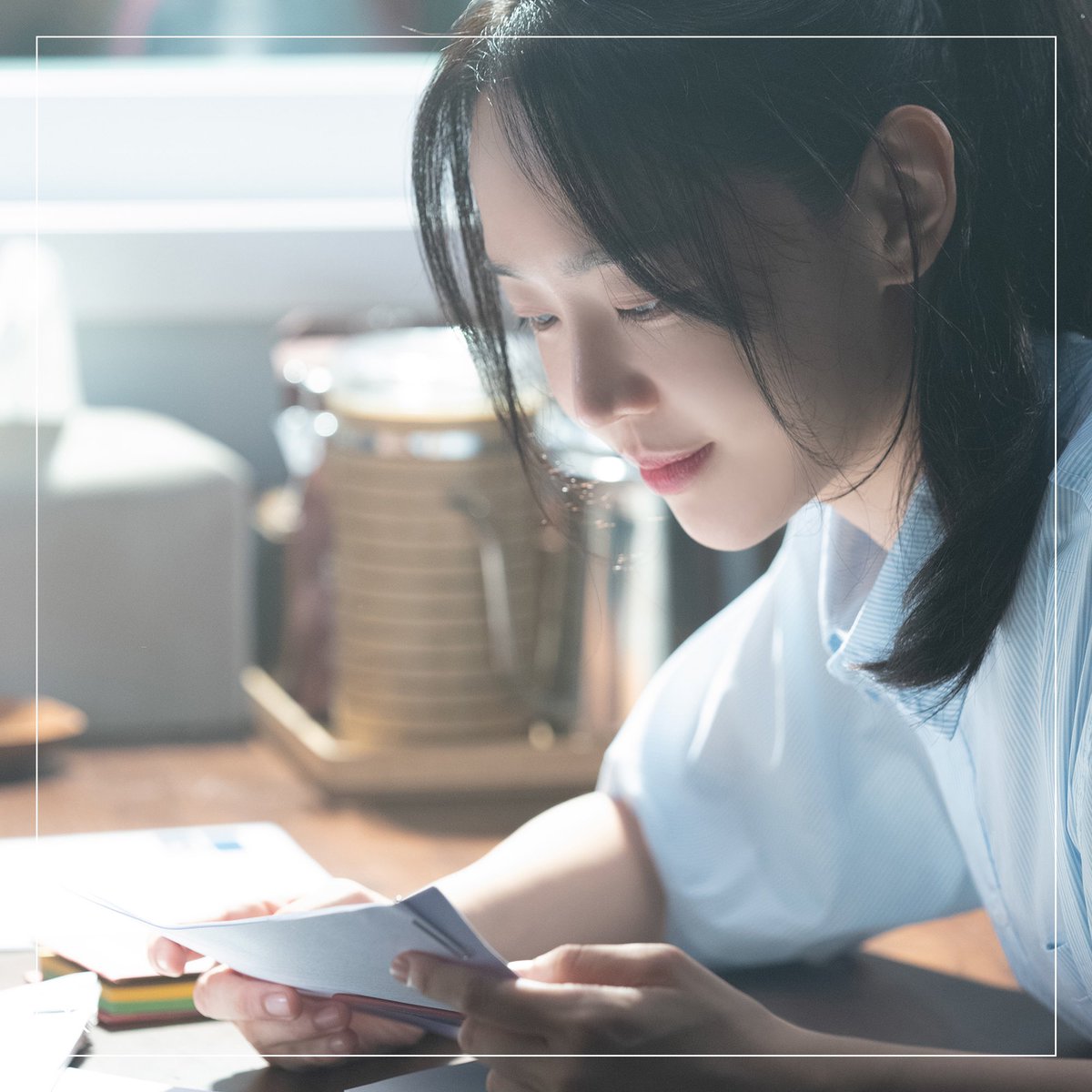 YNKentofficial's tweet image. [📝] #와엔케POST
#신혜선 #나의해리에게

신혜선이 완성시키는 ‘주은호’ ‘주혜리’의 캐릭터📝

아기다리고기다리던
&amp;lt;나의 해리에게&amp;gt; 1-4회 비하인드 포스트 들고왔습니다🦋

지금 바로 만나러 가실까요?

🔗 naver.me/xgNbRlh6

#ShinHaeSun #DearHyeri
#주은호 #주혜리
