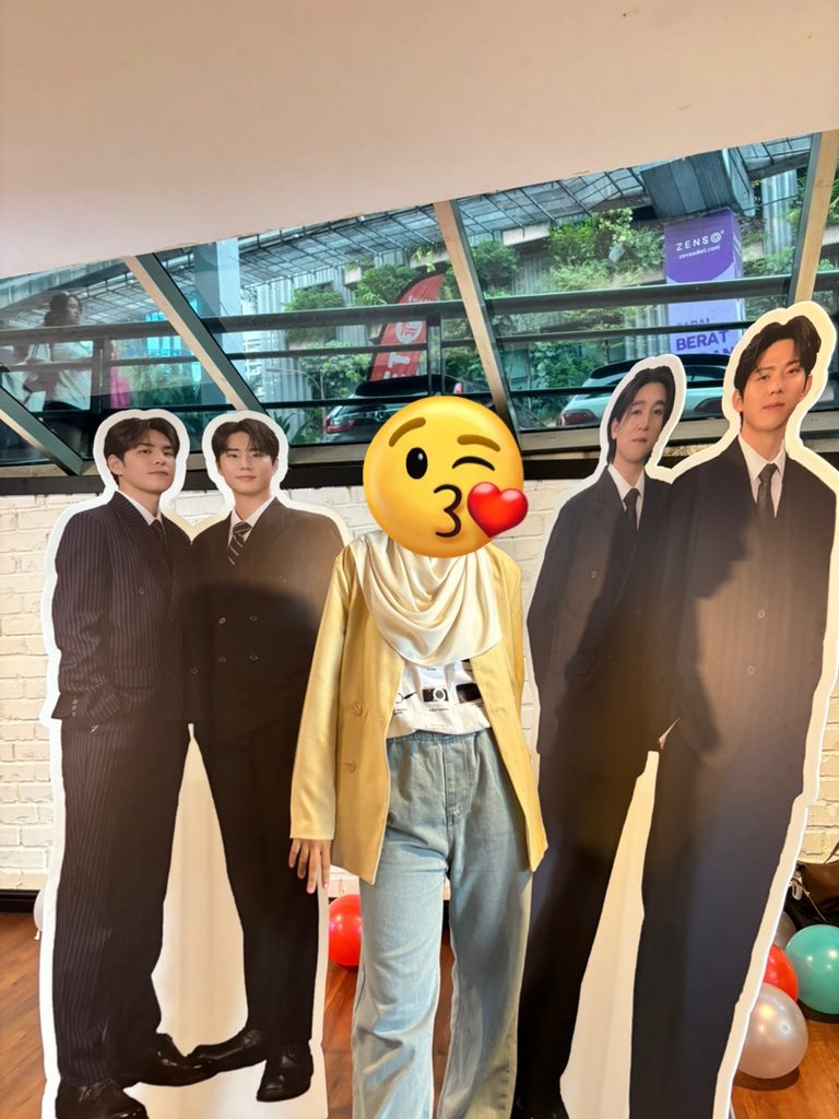 voggyue's tweet image. #YJH_BLOOMINGWITHLOVE x #DAY6inKL 😘💗