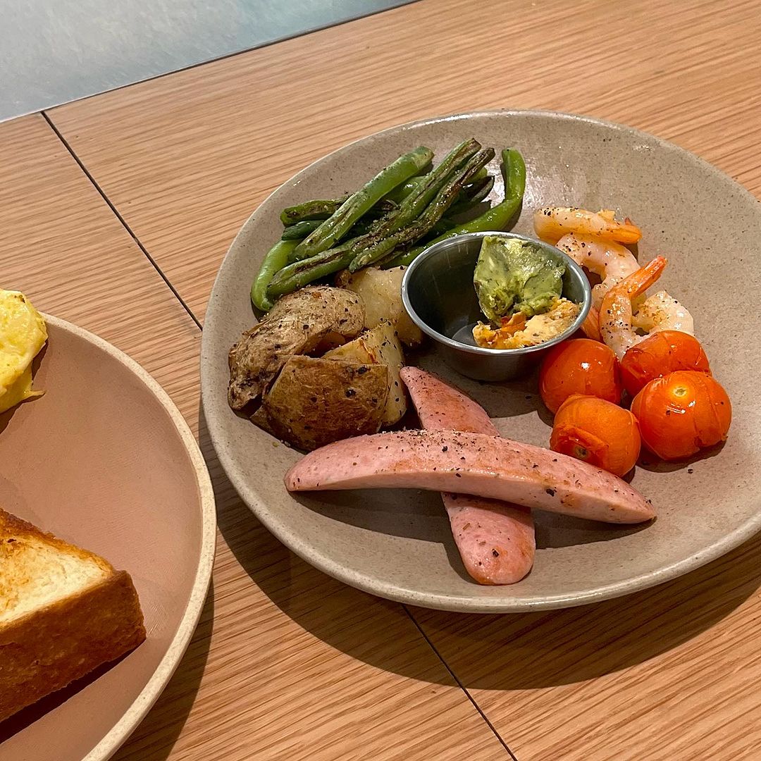 #note 更新✧︎*。

まだガイドブックに載ってない、8時から開いてるカフェまとめ。
マンウォンドン、ノクサピョン、狎鴎亭、などなど様々な場所の朝活カフェをピックアップしてみました。

#韓国情報
note.com/seoulbocchi_yu…