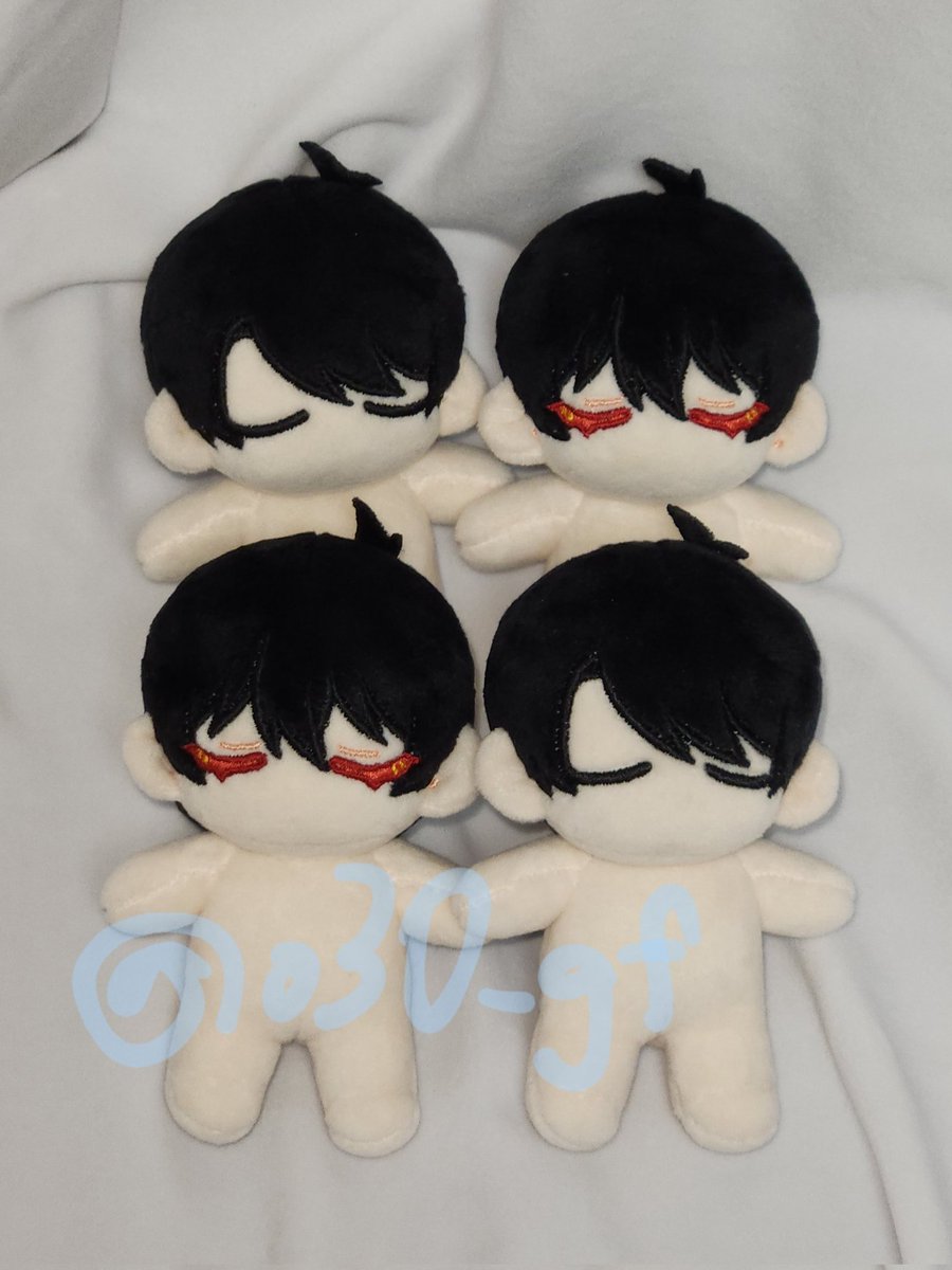 10cm 사람형 커미션 작업했습니다 ❣️❣️