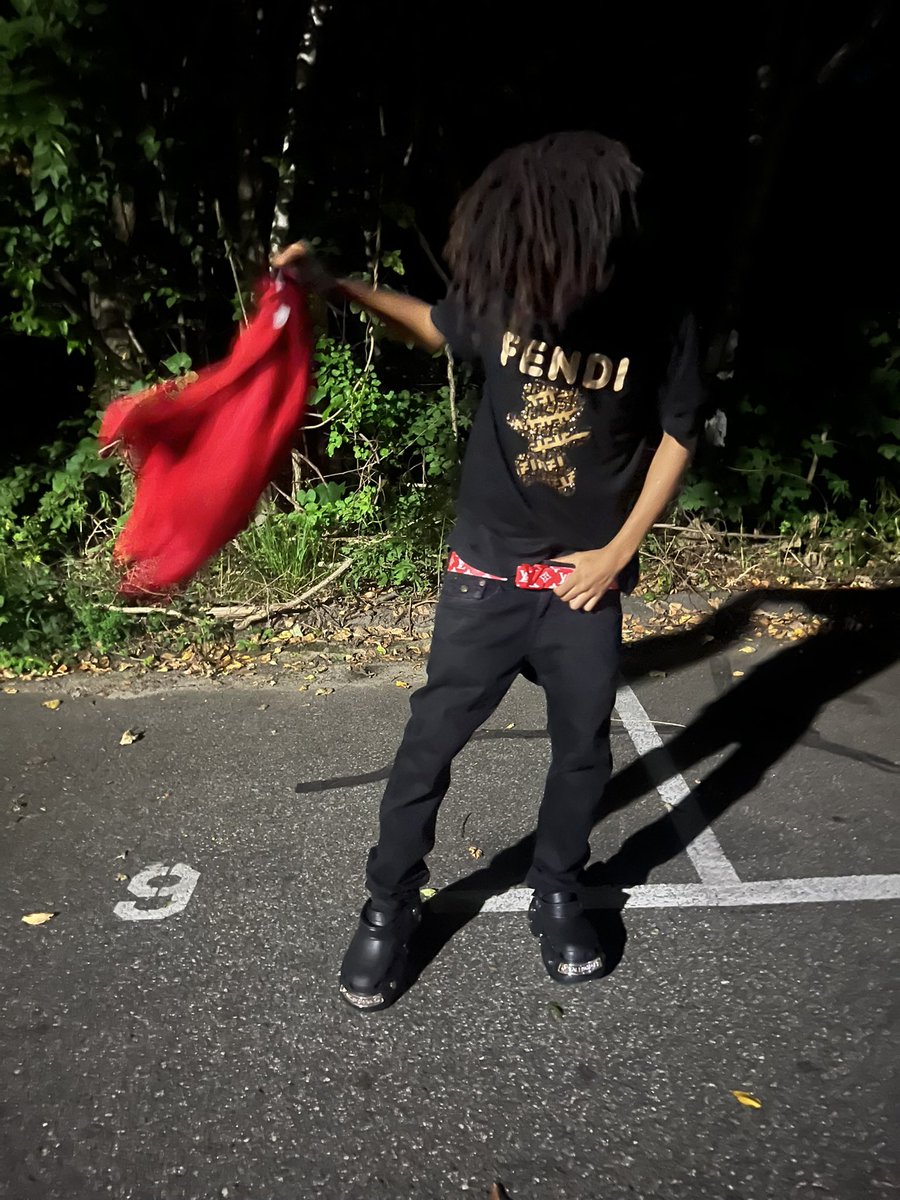 RRjet$$kii @chandelier b4by tweet media