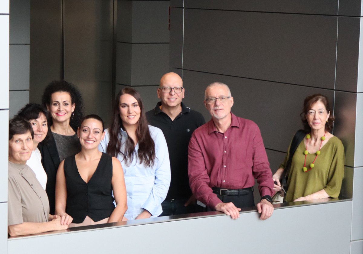 CNIC (@cnic_cardio) on Twitter photo 💡Desvelan un mecanismo clave en el desarrollo de la #EnfermedadCardiovascular en el síndrome de #Progeria de Hutchinson-Gilford. Investigadores del <a href="/CNIC_CARDIO/">CNIC</a>, <a href="/CIB_CSIC/">CIB Margarita Salas (CSIC)</a> e <a href="/icmm_csic/">Instituto de Ciencia de Materiales Madrid - CSIC</a> han dado un paso importante para entender las causas de esta enfermedad. Los resultados se 💡Desvelan un mecanismo clave en el desarrollo de la #EnfermedadCardiovascular en el síndrome de #Progeria de Hutchinson-Gilford. Investigadores del <a href="/CNIC_CARDIO/">CNIC</a>, <a href="/CIB_CSIC/">CIB Margarita Salas (CSIC)</a> e <a href="/icmm_csic/">Instituto de Ciencia de Materiales Madrid - CSIC</a> han dado un paso importante para entender las causas de esta enfermedad. Los resultados se