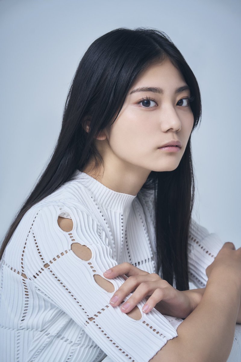 佐橋ハルナ役  中心愛

instagram.com/p/DAsnzjwSjab/…

#Orangegirlfriend