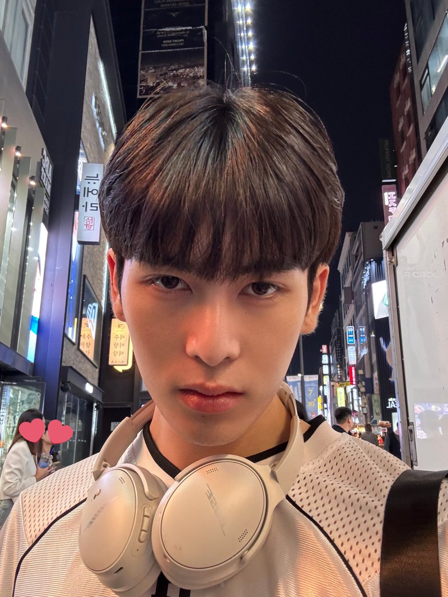 Ppsanta's tweet photo. Hair cut ✅ https://t.co/yX3avxs5Dm
