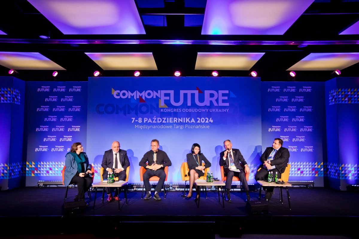 SESJA PLENARNA pierwszego dnia Kongresu Odbudowy Ukrainy COMMON FUTURE "Europa Środkowa - przyjaciel w potrzebie, czy też partner w odbudowie?"
Dyskusje pełne inspirujących myśli, analiz i konkretnych planów działania, które zbliżają nas do wspólnej przyszłości. 
<a href="/GrupaMtp/">Grupa MTP</a>