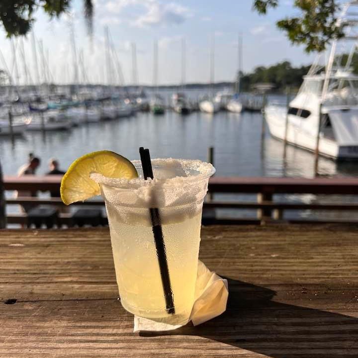 BWBMarina's tweet photo. Tuesday, October 8, 2024 at LJ Schooners
Taco Tuesday Specials &amp; Chess Night!
Chess games start at 6pm - all level of players welcome!  All age levels welcome with appropriate supervision!  Bonus: #sunsetatschooners #tacotuesday https://t.co/Ox6fLfizDT