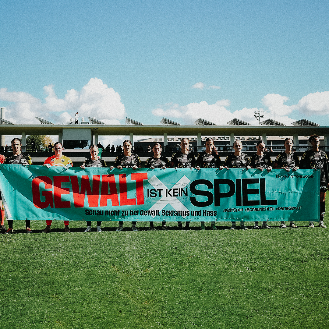ADMIRAL Frauen Bundesliga (@oefbfrauenbl) on Twitter photo SK Sturm Graz Damen & SCR Altach Frauen 🤝🏼 <a href="/fairplayVIDC/">fairplay Initiative</a>!
#AdmiralFBL #mitHerz #fairplayaktionswochen #keinspiel #schaunichtzu #keinegewalt 📸 SturmTifo.com SK Sturm Graz Damen & SCR Altach Frauen 🤝🏼 <a href="/fairplayVIDC/">fairplay Initiative</a>!
#AdmiralFBL #mitHerz #fairplayaktionswochen #keinspiel #schaunichtzu #keinegewalt 📸 SturmTifo.com