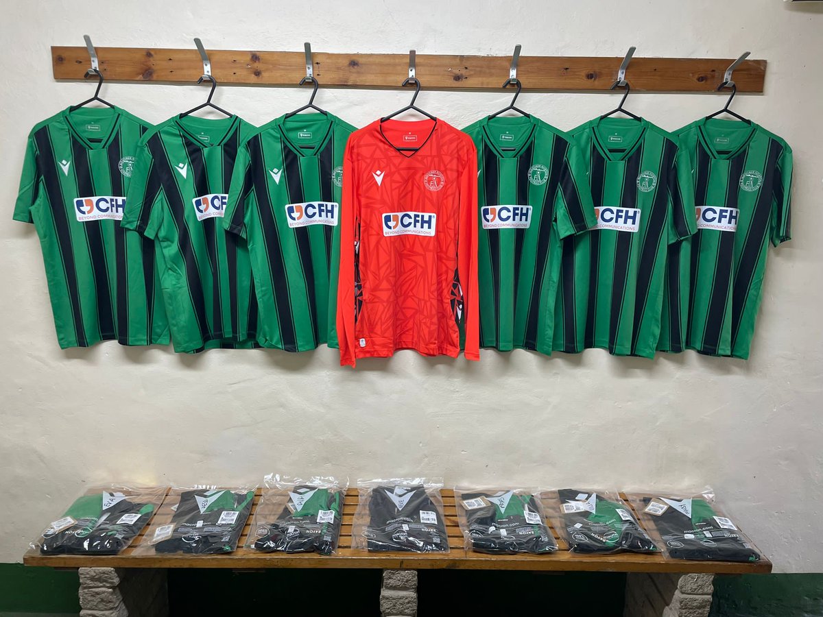 CFH are delighted to announce our sponsorship of the Midsomer Norton Under-14 Girls Football Team ⚽

We’ll be closely following them across the course of the new season 👏

#CFH #Football #Sponsorship