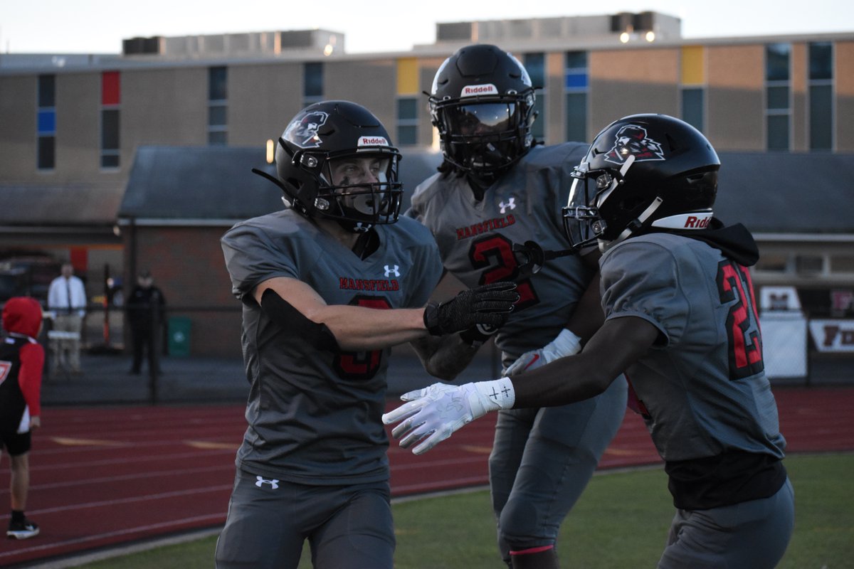 MUMounties's tweet photo. 5⃣8⃣❗️
Statement Victory for @MansfieldFB 📸 https://t.co/6zD2iHTEvh