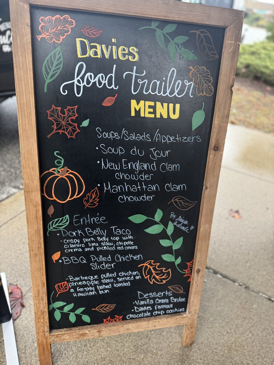 RIDeptEd's tweet image. #BehindTheScenes: Culinary students from @DaviesTechHS are at @Studio10WJAR to chef up delicious food &amp;amp; showcase their RIDE #MenuForSuccess food truck!