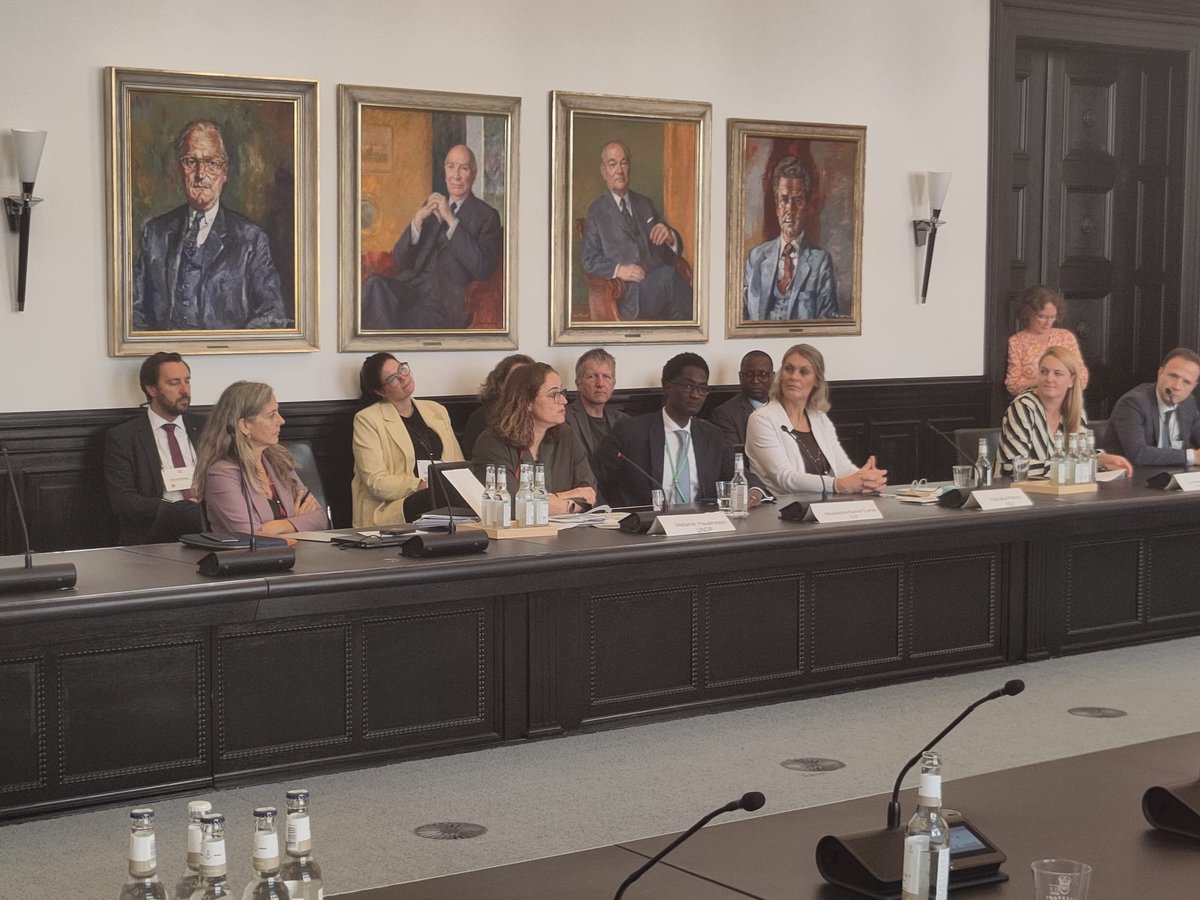 Melanie Hauenstein tweet media