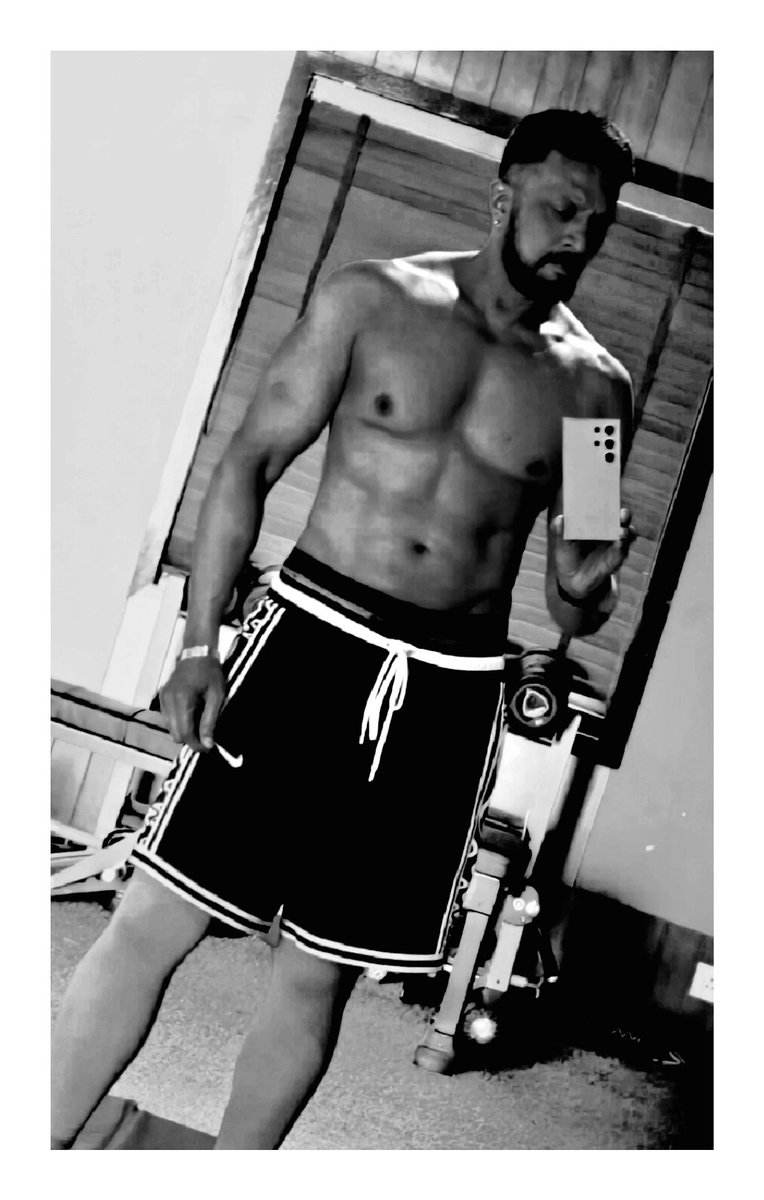gowdasaptami's tweet photo. #BRB @KicchaSudeep Sir 🔥🔥🔥 https://t.co/tcBTWP5msu