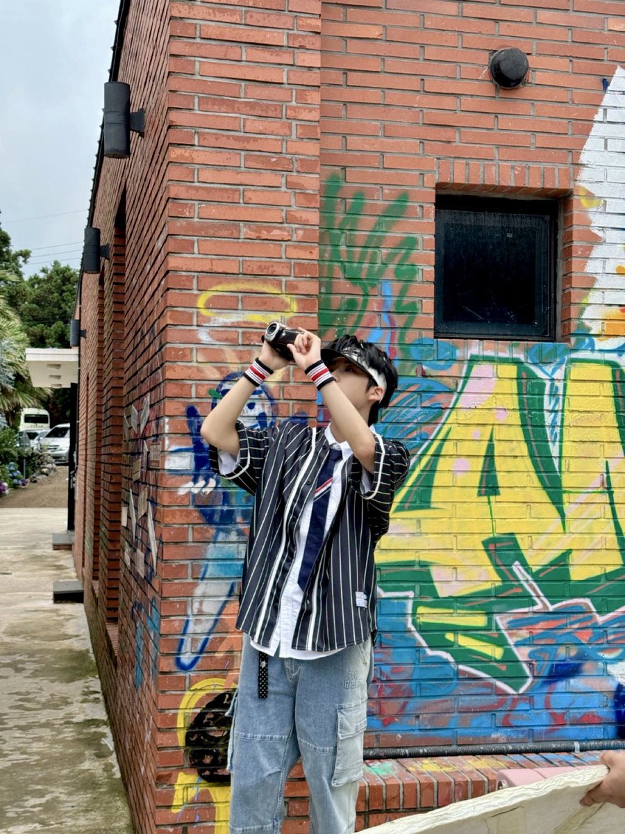 thewind_twt's tweet photo. [#박하유찬] 더윈드 음반 발매✨️✨️
반가워 나의 첫사랑부터 집으로 가는 길까지 많이많이 들어주세요 (^-^)v https://t.co/oMlfhgo8TG