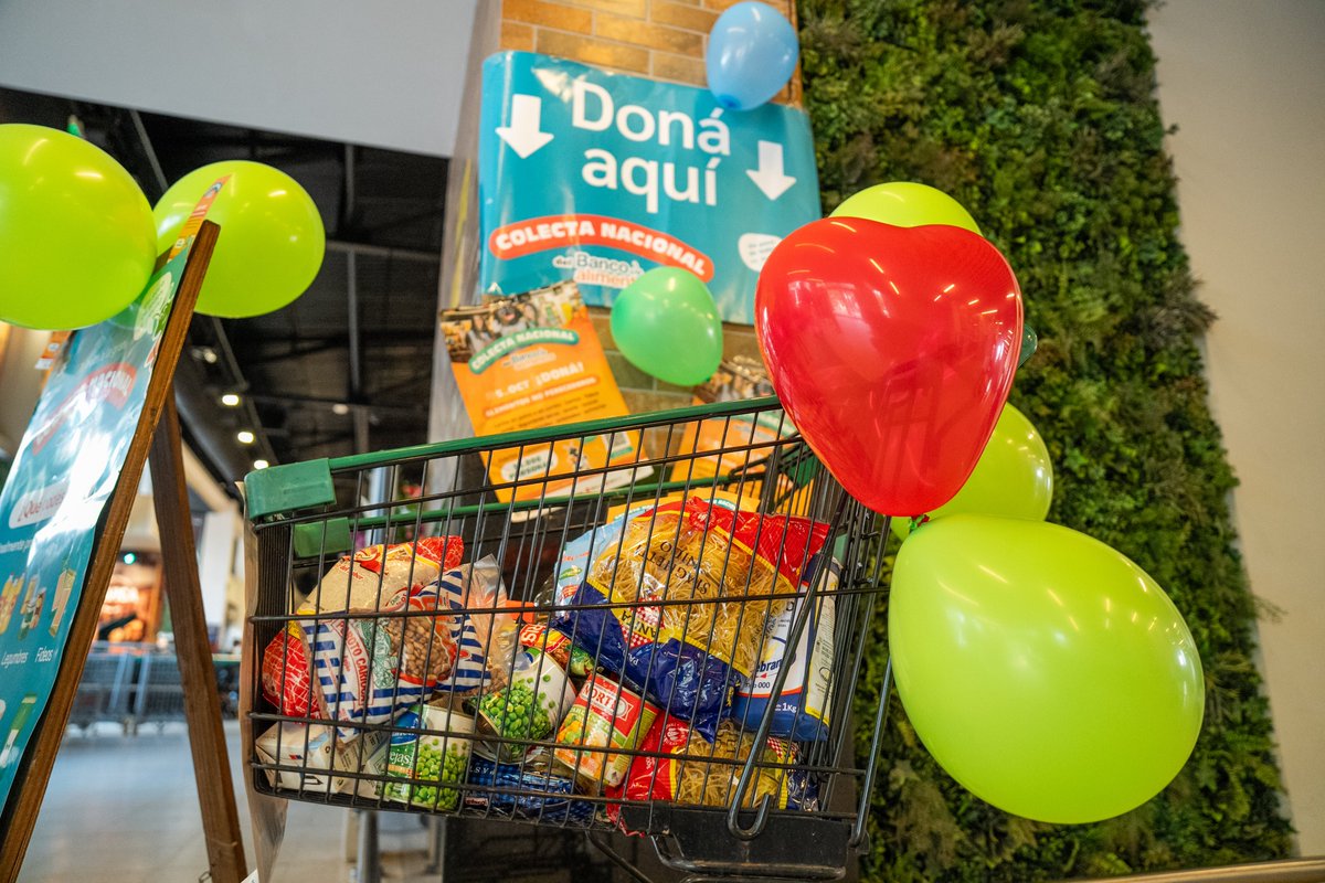 BdA_Py's tweet photo. 💚¡GRACIAS A TODOS!💚

Queremos agradecer a todos los voluntarios, jefes de súper, jefes de zona, voluntarios de depósito, organizaciones, empresas, a los donantes y a todos los que nos aportaron un poco que se transformó en mucho❤️ https://t.co/ep8PjlSU5M