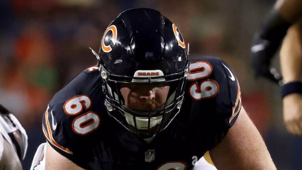 JAYChi_Bears's tweet photo. W/Teven Jenkins injuried vs. CAR, #Bears had to bring in Bill Murray (No, not the actor)

In 37 snaps for against CAR, he DOMINATED according to PFF
-83.9 overall grade
-79.2 run block grade
-85.7 pass block grade
-0 pressures
-0 sacks
-0 QB hits

I mean...heck yeah 🔥 https://t.co/PJ4axZ2QrF