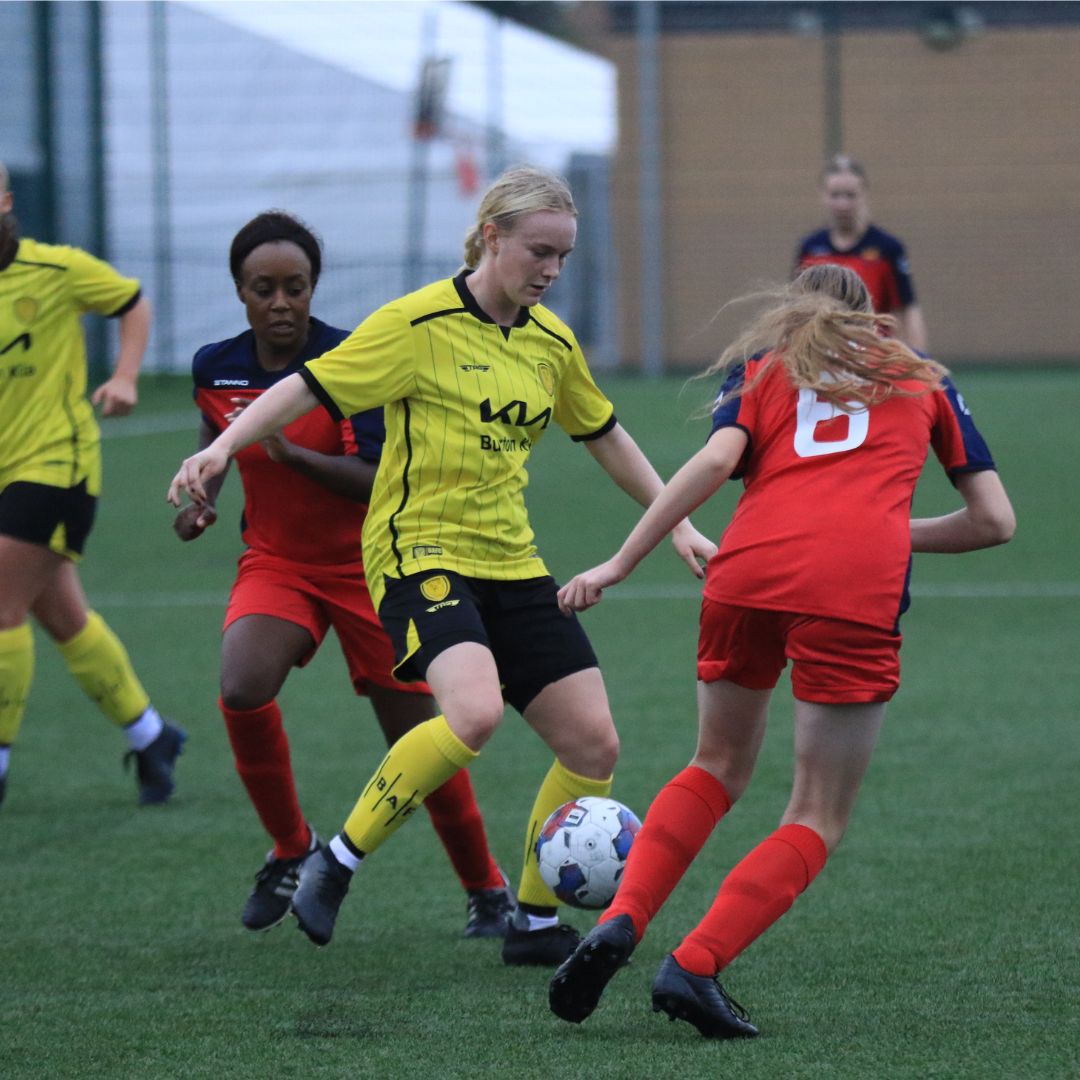 MATCH REPORT 📝 

The Brewers made a strong return to league action on Sunday with a well-earned 3-1 victory at home against Coventry Sphinx Ladies 🤝 

Read the match report 👉 bit.ly/4dD8Lsw 

#BAFC #BAWFC