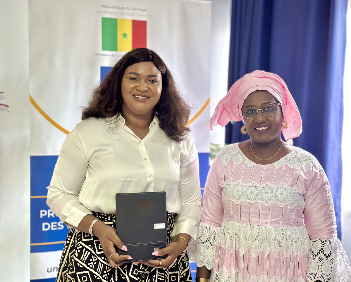 Mme Marie Rose Faye, DG de l’ADEPME, a rencontré Mme Fatou Dyana Ba, DG de BMN. Cette séance de travail a permis de renforcer les synergies entre les deux structures, de clarifier les objectifs communs et de poser les bases d'une collaboration renforcée pour les projets à venir.