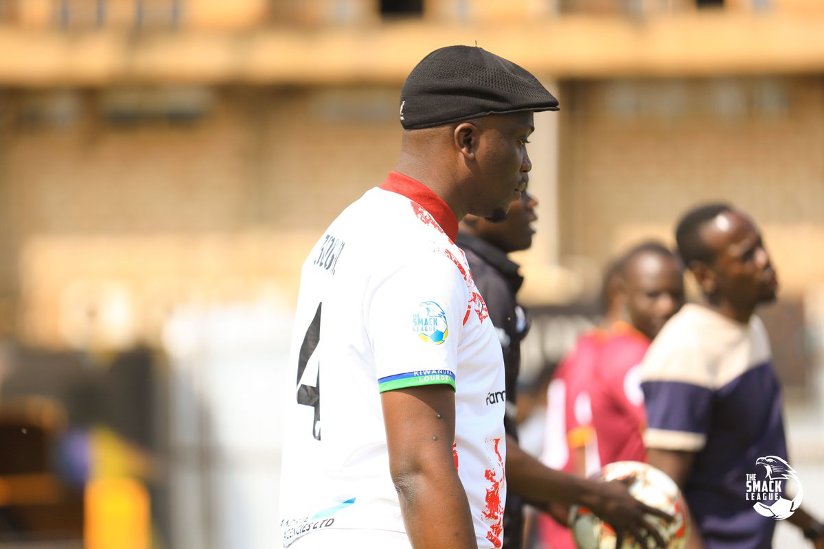 MafiazFc's tweet photo. Coach Baki on the sidelines organizing on pitch matters #TSL7 #riftvalleyconcrete @mfameriseagency @codeplayug @Larca2020 https://t.co/JgCi0a8IlP