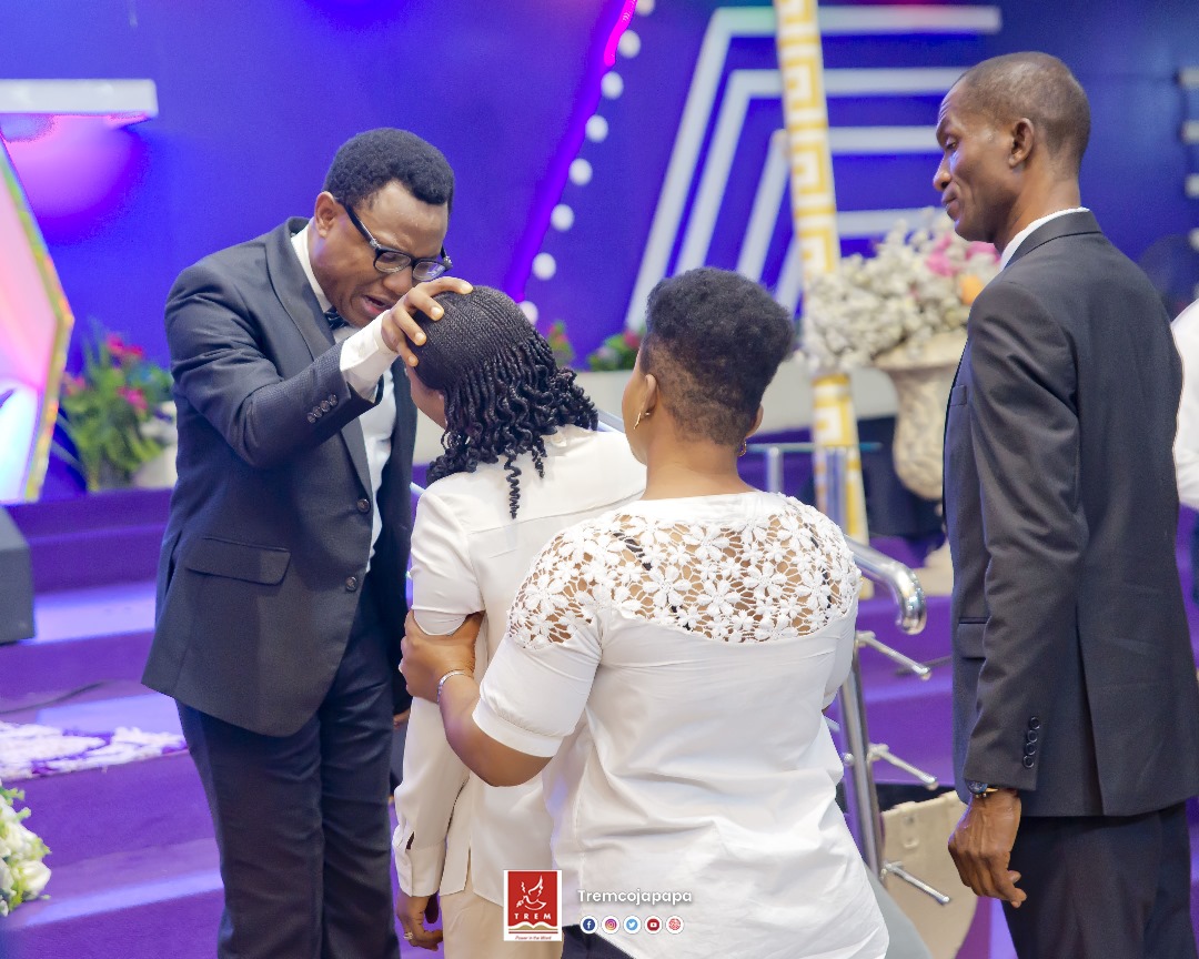tremcojapapa's tweet image. In this season of close Communion with God, we had our October Communion Service yesterday and had a great experience of His glory in His presence. We are standing still and making joyous sounds! #TREM #TREMCOJAPAPA #OCTOBERFAST