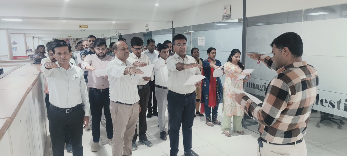 CottageGoG's tweet photo. The staff of the Dept. of Cottage &amp; Rural Industries, took a pledge to dedicate themselves to India's unity, heritage, and development, embracing our Hon PM's 'Nation First' mantra for a prosperous future. #23YearsOfSeva #VikasSaptah @CMOGuj @PMOIndia https://t.co/xVpoawheLV
