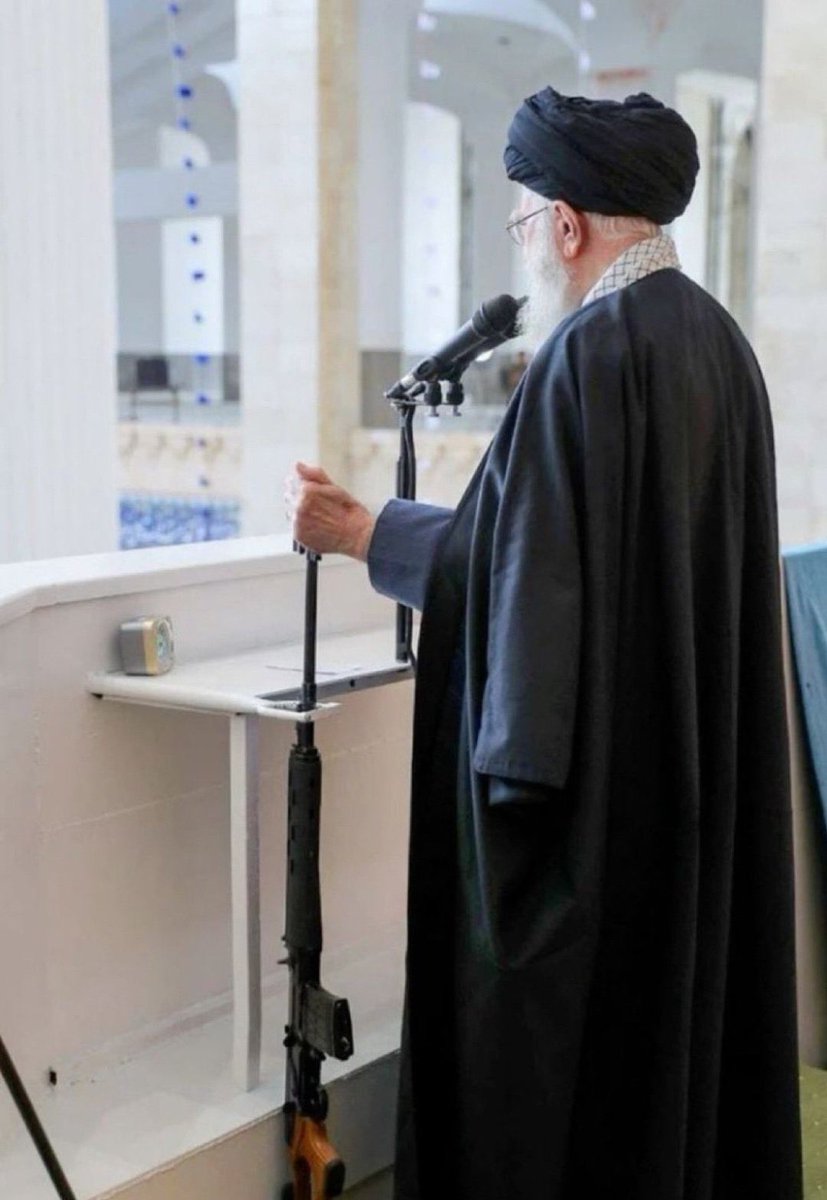 معكم لا معا عدوكم 
اللهم انصر المقاومين المجاهدين الشرفاء
نصر من الله وفتح قريب ..

#هاشم_صفي_الدين 
#يحيى_السنوار 
#اكتوبر_7 
#حيفا 
#جنوب_لبنان
 #العد_التنازلي_لزوال_اسراييل 
#بيروت #الايراني
#لبنان #غزة
 #October7Massacre 
 #ספירה_לאחור_לסיום_ישראל