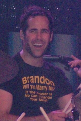 ReadMyMiind_94's tweet photo. I need that t-shirt https://t.co/bZKzSSmJWf