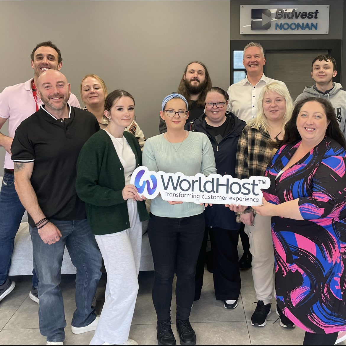 Watsonmydear's tweet photo. On customer service week I pay tribute to every organisation that supports staff to deliver excellence
My last Belfast WorldHost™️ Customer Service training course was delivered to the MD alongside his team of service professionals
#NCSW2024
#ServiceWithRespect
#CSWeek https://t.co/WgdnGKNdMU
