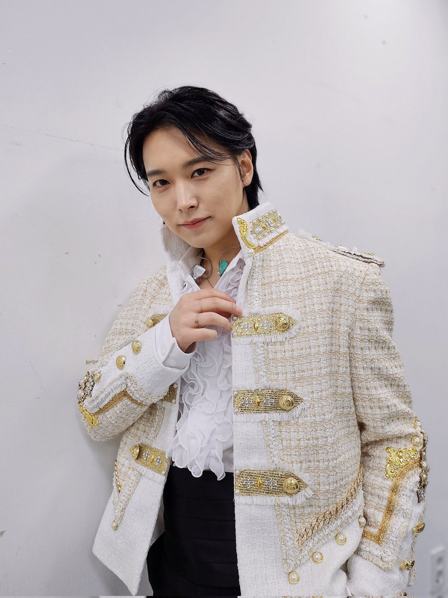 #성민 오늘 저녁 8시
SBS FiL [더트롯쇼] 요.요.요. 출동! 🦸‍♂️
오랜만에 즐거워 요.요.요.(Yo.Yo.Yo.)