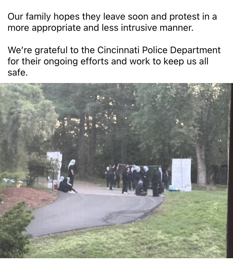 jeffreysms's tweet image. The right to protest is enshrined in our constitution. But protesting and harassing a public official, their family &amp;amp; neighbors outside their home in this manner crosses a line. Unacceptable &amp;amp; shameful