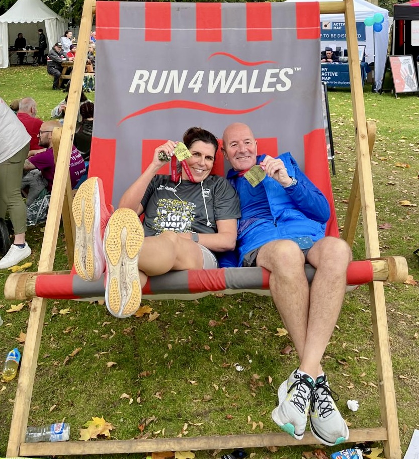 EffComPR's tweet image. Congratulations to Alastair and Lisa for completing the @cardiffhalf yesterday in aid of @cityhospice! 👏

If you’d like to show your support you can donate via our JustGiving page: justgiving.com/page/effective…

#RunTheDiff #TeamHospice