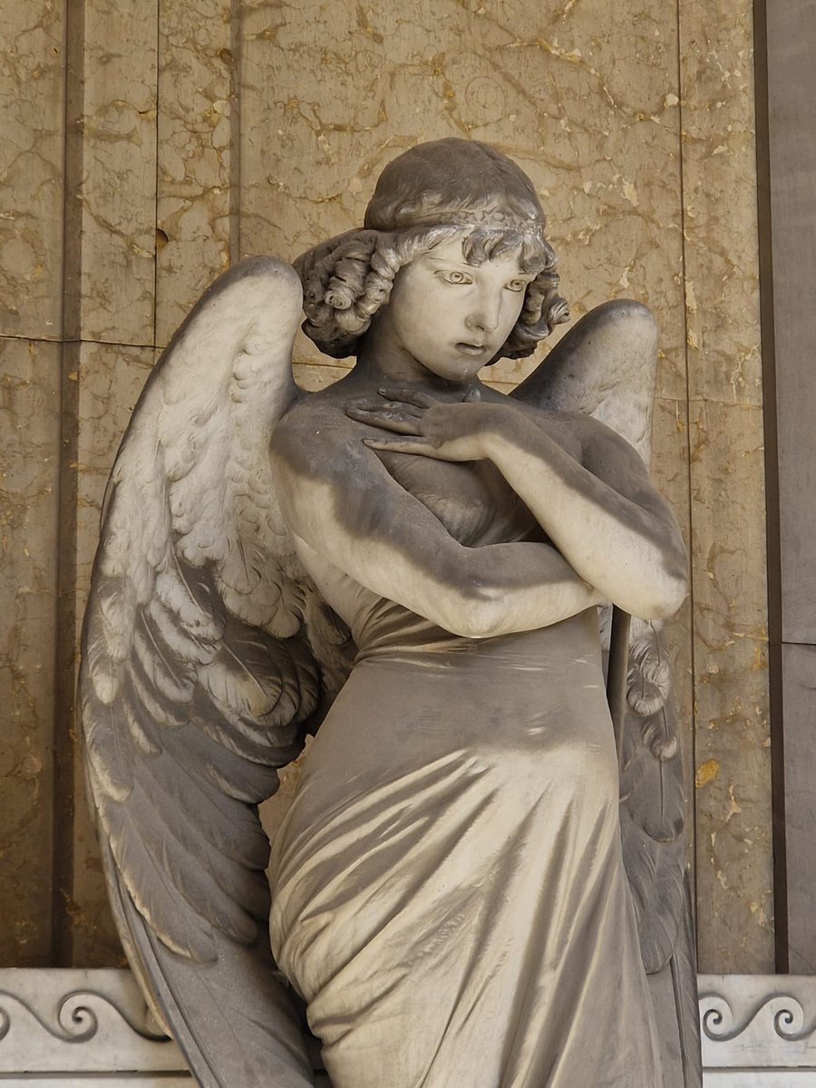 Riccditeodoro's tweet photo. Monteverde Angel or Angel of the Resurrection https://t.co/35hlA6RXA8