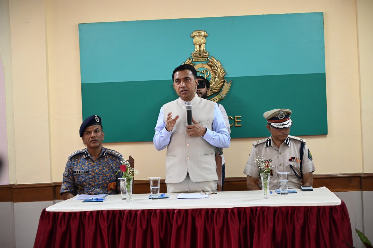 05NDRF's tweet image. 🚀 Kicking off the 'Disaster Management Training for Goa Police' today in auspicious presence of CM Shri @DrPramodPSawant and DG Police Shri Alok Kumar, IPS! The 5 NDRF team, under Commandant Shri S.B. Singh, will lead the training sessions. 💪✨ #GoaPolice #NDRF"
@ndrfhq
@ndma