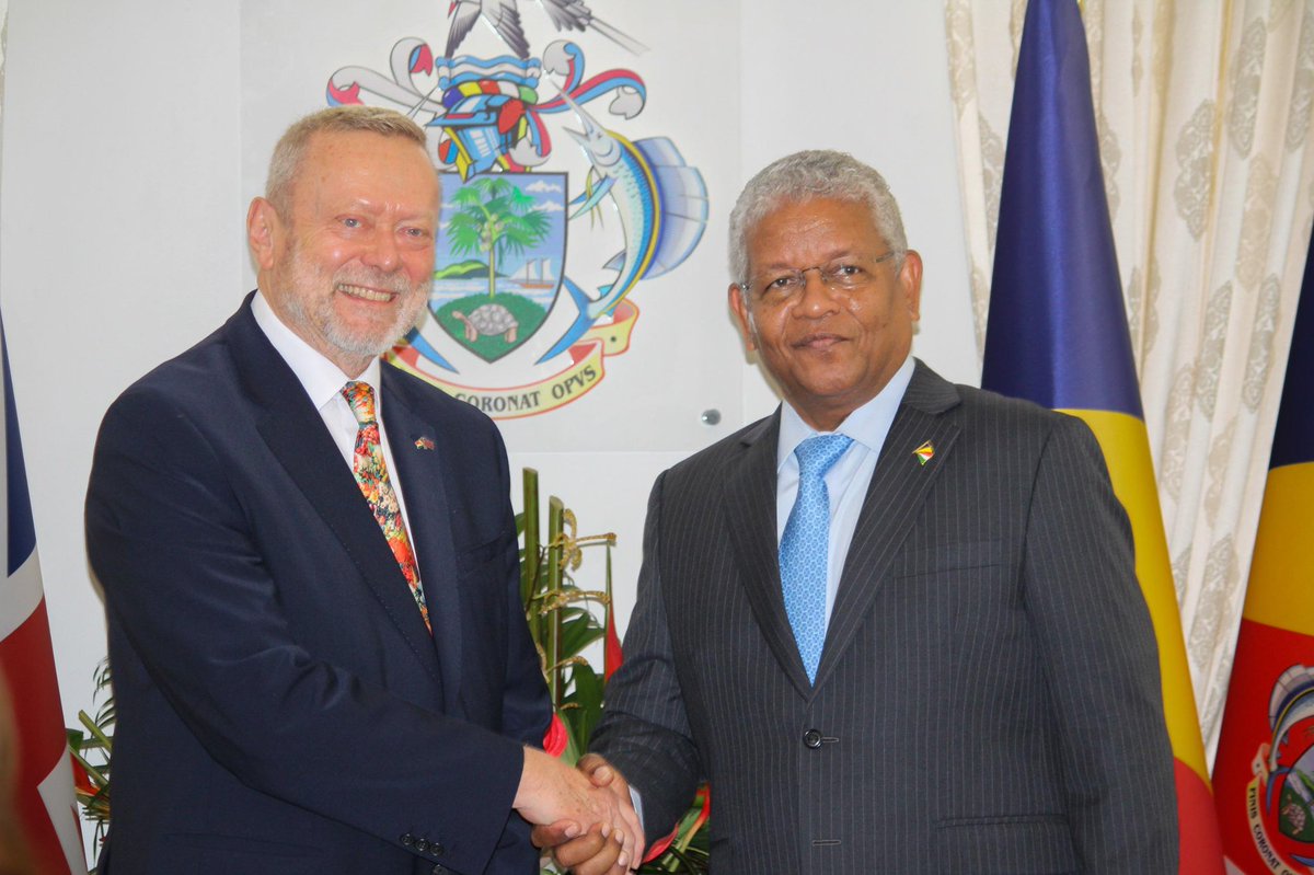 Seychelles is a key strategic partner in the Western Indian Ocean, working with the UK on tackling illicit finance and maritime security. 

Honoured to meet H.E. President Wavel Ramkalawan today. Our partnership is strong 🇬🇧🇸🇨.