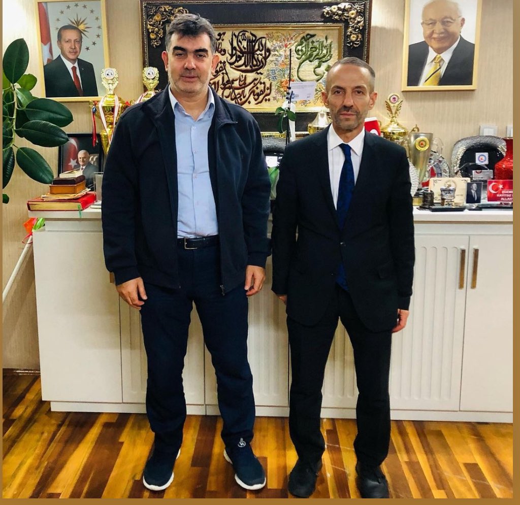 muratekmekci34's tweet photo. Türkiye Wushu Kung-Fu Federasyonu Başkanlığına Yeniden Seçilen Sayın Abdurrahman Akyüz Başkanımızı Kutlarım #twf #iwuf #wushu #kungfu #türkiyewushufederasyonu https://t.co/IiTGF7DQJq