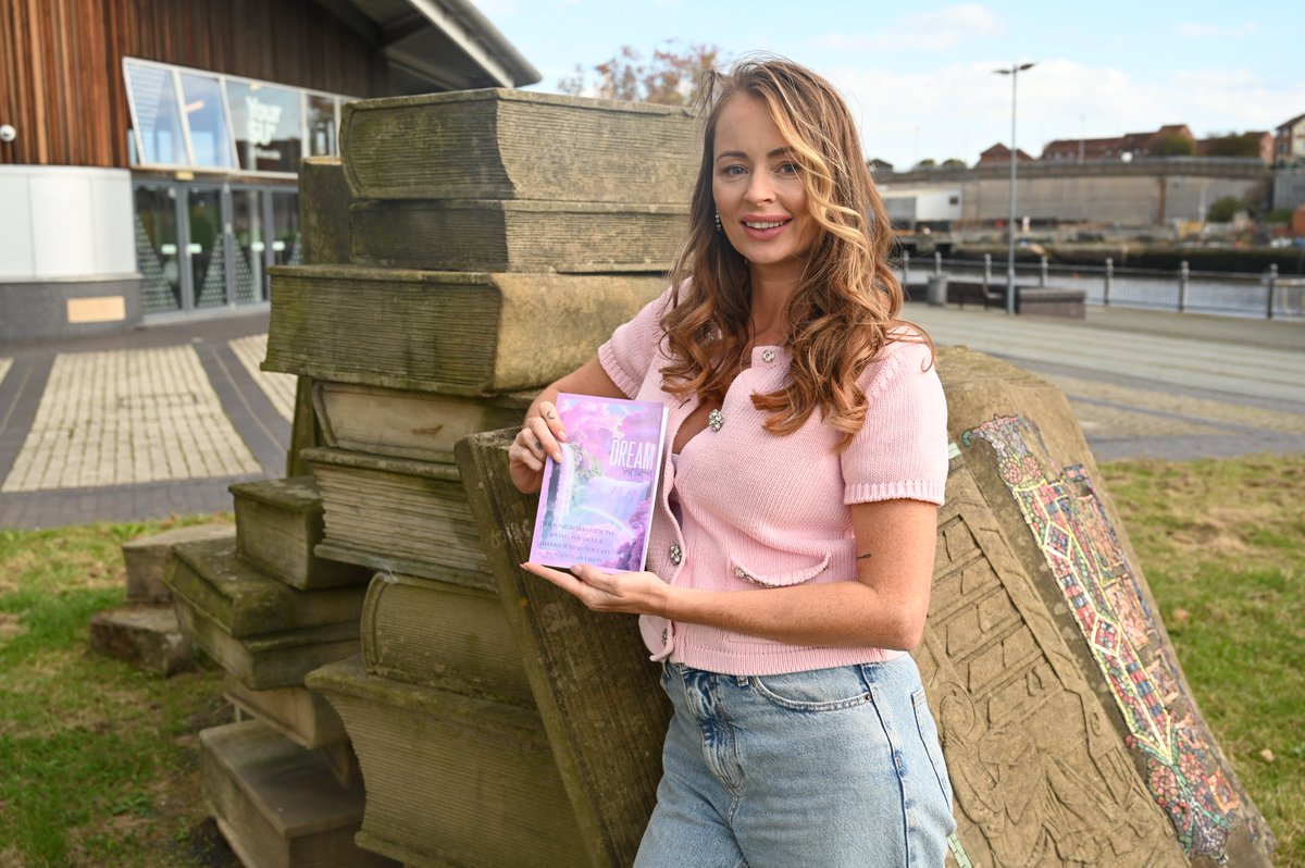 Uni Of Sun Comms (@uniofsuncomms) on Twitter photo A Counselling graduate from <a href="/sunderlanduni/">University of Sunderland</a> who grew up struggling with her self-esteem is now hoping her new book will help others learn to love themselves sunderland.ac.uk/more/news/univ… <a href="/DrBecciOwens/">Dr Becci Owens</a> <a href="/UOSMedicine/">University of Sunderland School of Medicine</a> @Sunderlandalum A Counselling graduate from <a href="/sunderlanduni/">University of Sunderland</a> who grew up struggling with her self-esteem is now hoping her new book will help others learn to love themselves sunderland.ac.uk/more/news/univ… <a href="/DrBecciOwens/">Dr Becci Owens</a> <a href="/UOSMedicine/">University of Sunderland School of Medicine</a> @Sunderlandalum