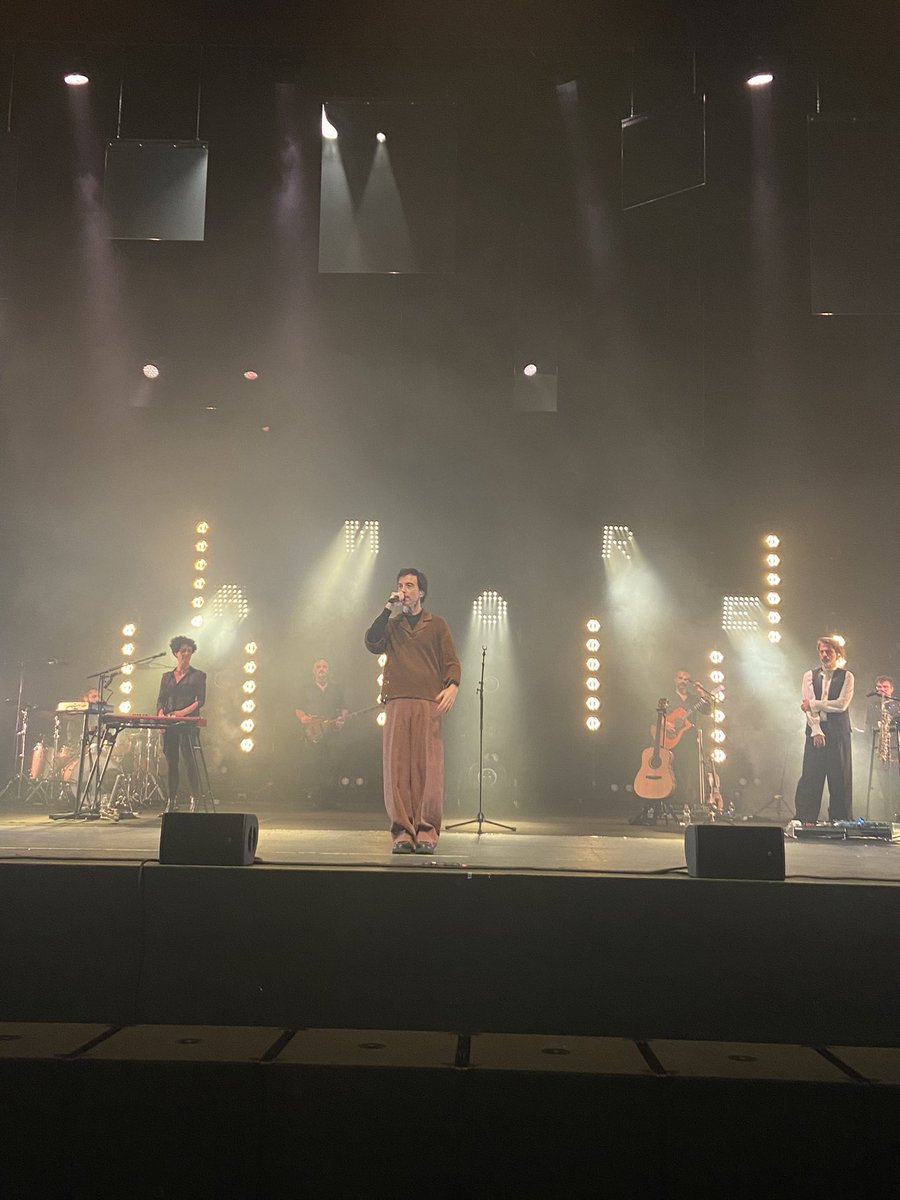 aledipalmo's tweet photo. “Ma forse raccontarsi un’emozione
È ancora un atto di rivoluzione”
@DiodatoMusic sei arte, sei speciale, sei tutto ✨ https://t.co/W90UCDzJqX