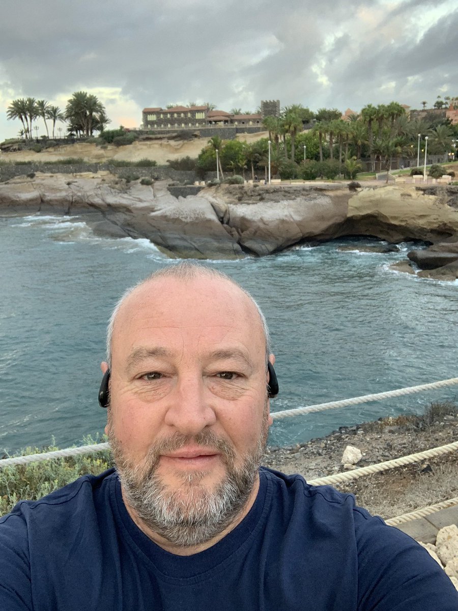 cfc_williams's tweet photo. Nice early Monday morning stroll 😎😎23 degrees at 8.30sm today https://t.co/A7WlkzYqMP