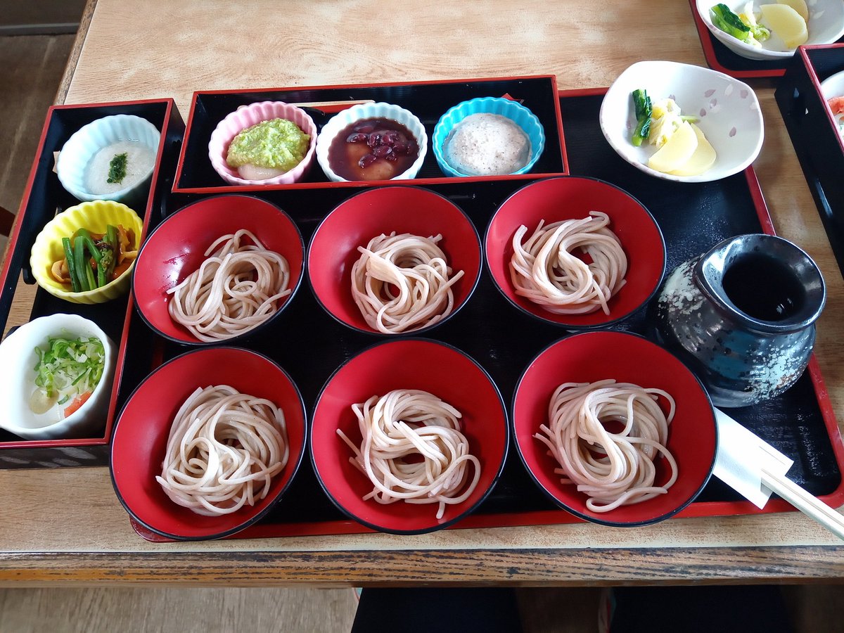 わんこ蕎麦って色々味変できて美味しい！