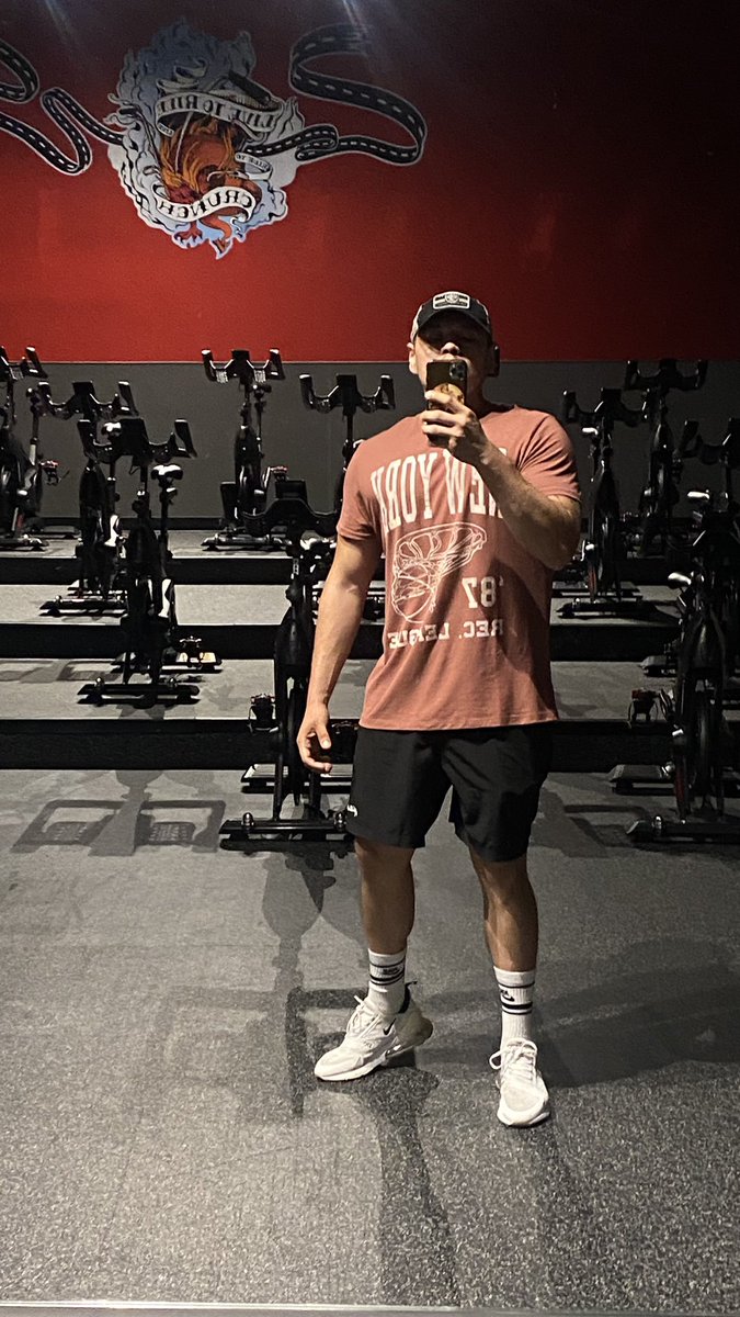 210zilla's tweet image. GYM SESSION 💪🏼 #gym #gains #armday #nsfw #onlyfans #sanantonio #freak