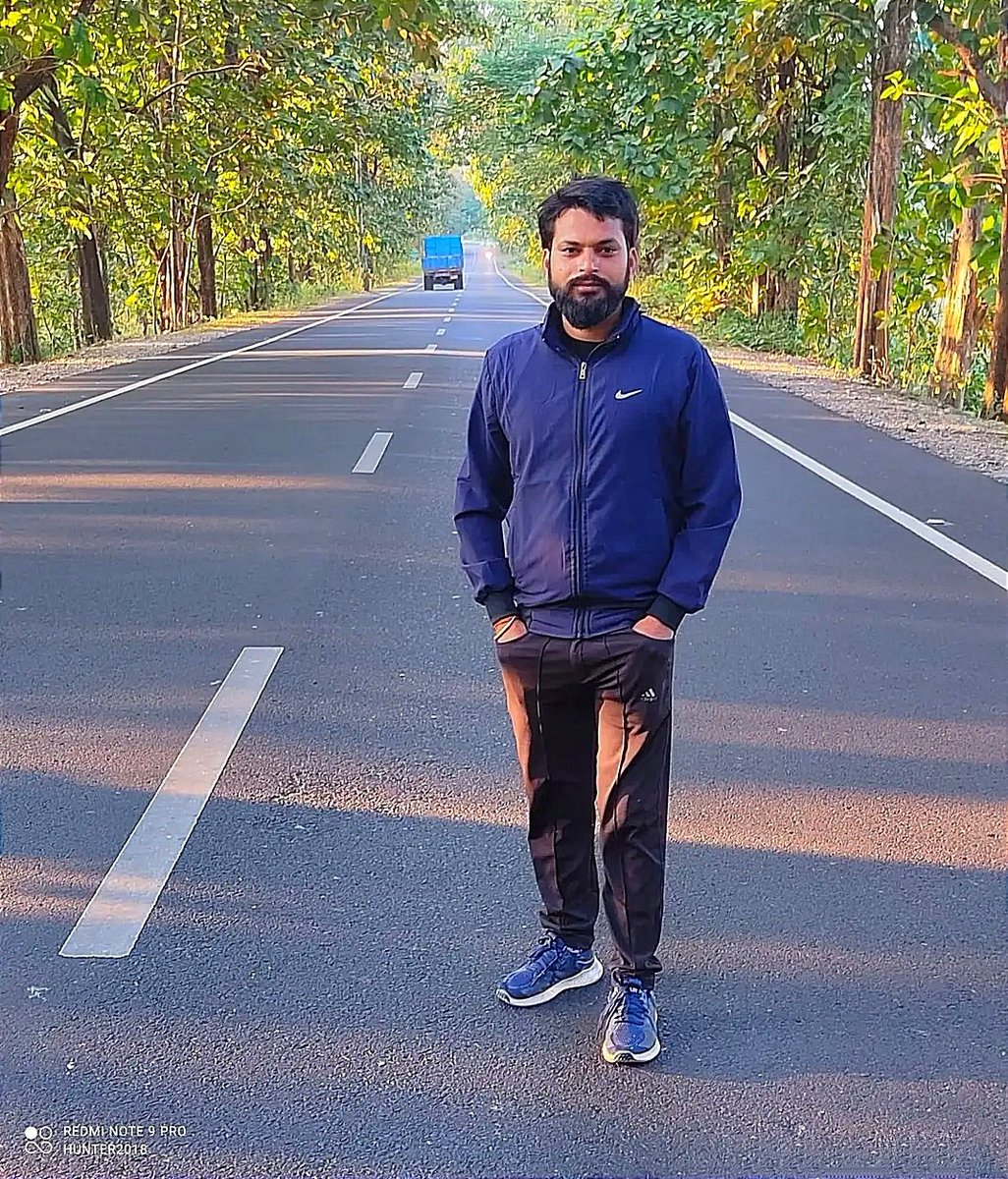 Avinashsinghup8's tweet photo. अगर ख्वाहिश कुछ अलग करने की है तो दिल और दिमाग के बीच बगावत लाजमी है !
  ~ हंटर

#शुभ_संध्या   #inspirational https://t.co/vL0I7gQz59