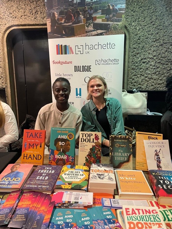 HachetteUK's tweet image. Our team had a great time this weekend hosting our stand at the @BBBookFestival - one of our authors, Alexis Keir, even dropped by the stand to do an impromptu signing! Big thanks to everyone who came down to say hi, we loved chatting with you 📚