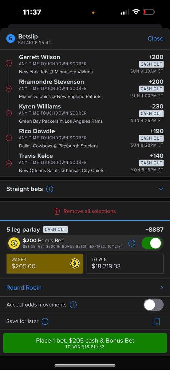 CruzBrown32's tweet image. My buddy just made a betting account and sent me this parlay to put his first $200 bonus on, I went on to tell him how parlays are a waste of money and just bet the cowboys to win. Now he’s one Travis Kelce Td away from me fucking him out of $18,000. But hey he’s $200 richer !