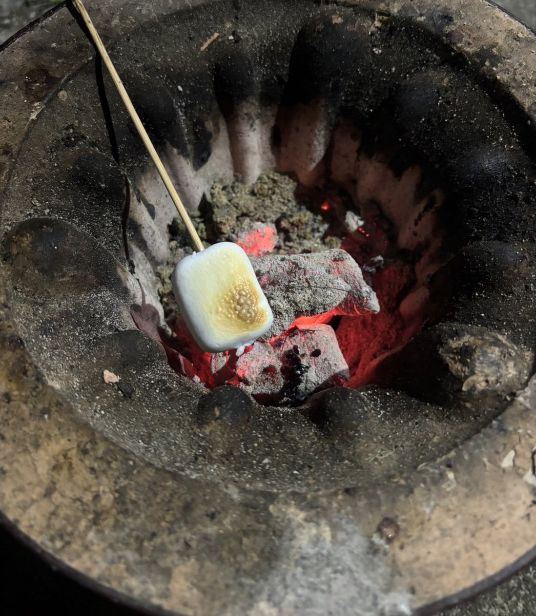 odango_rw's tweet photo. お庭でお家焼き肉
なんかなんだかんだでお家焼き肉が一番美味しい https://t.co/htvyBJlAzv