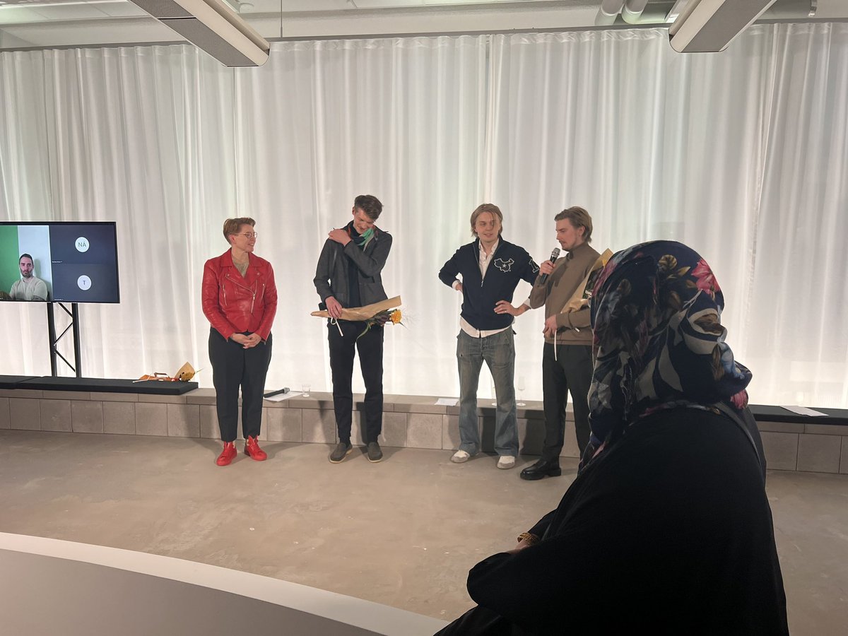 dianadigital003's tweet photo. What an honor to take part in the @K_Galleria @AteneumMuseum #Alusta international jury for the generative art competition #combine24
Congrats to the winning brothers @IlmoKapanen and @IlmoKapanen and second prize winner @andreasrau_eu 👏🏻🥂 https://t.co/r4gTwCKMsO