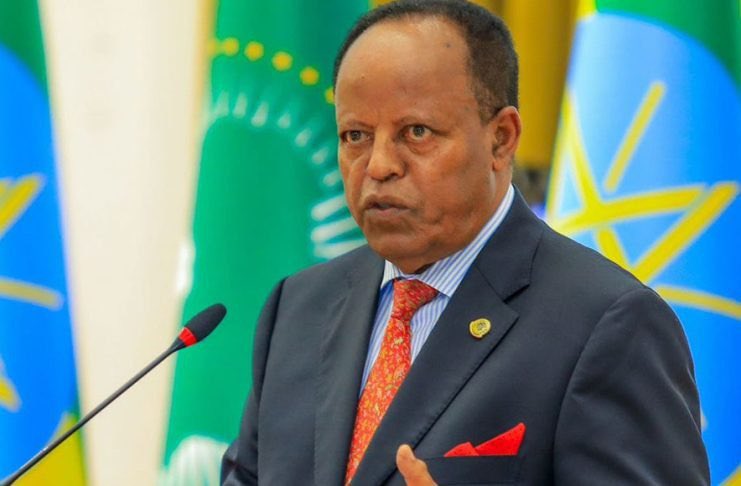 አምባሳደር ታዬ አጽቀ ሥላሴ የኢፌዴሪ ፕሬዚዳንት ሆነው ተሾሙ።

6ኛው የሕዝብ ተወካዮች ምክር ቤትና የፌዴሬሽን ምክር ቤት 4ኛ ዓመት የሥራ ዘመን የመክፈቻ ሥነ-ሥርዓት እየተካሄደ ነው፡፡

በዚህም የፕሬዚዳንት ሣኅለወርቅ ዘውዴ የሥራ ጊዜ መጠናቀቁን